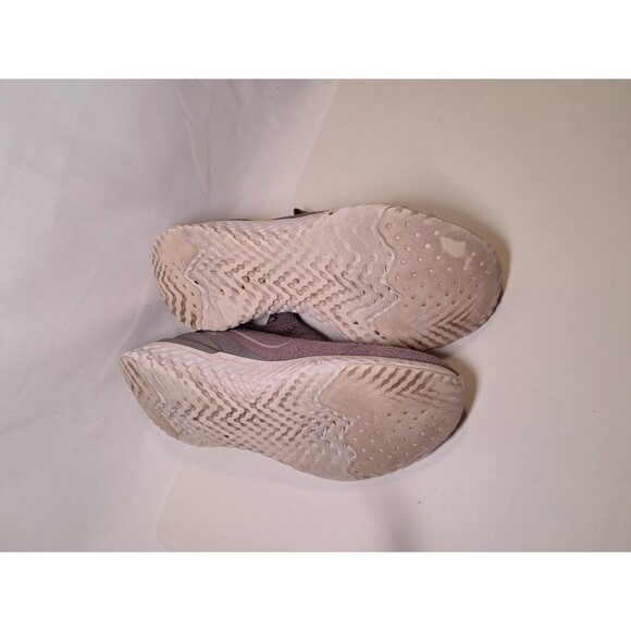 Nike Epic Phantom React Flyknit Icon Clash Gunsmoke Sneakers Womens Size 7 - Picture 8 of 8